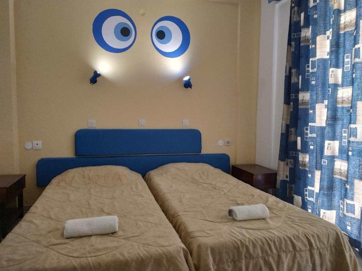 Antonios Hotel ファリラキ エクステリア 写真