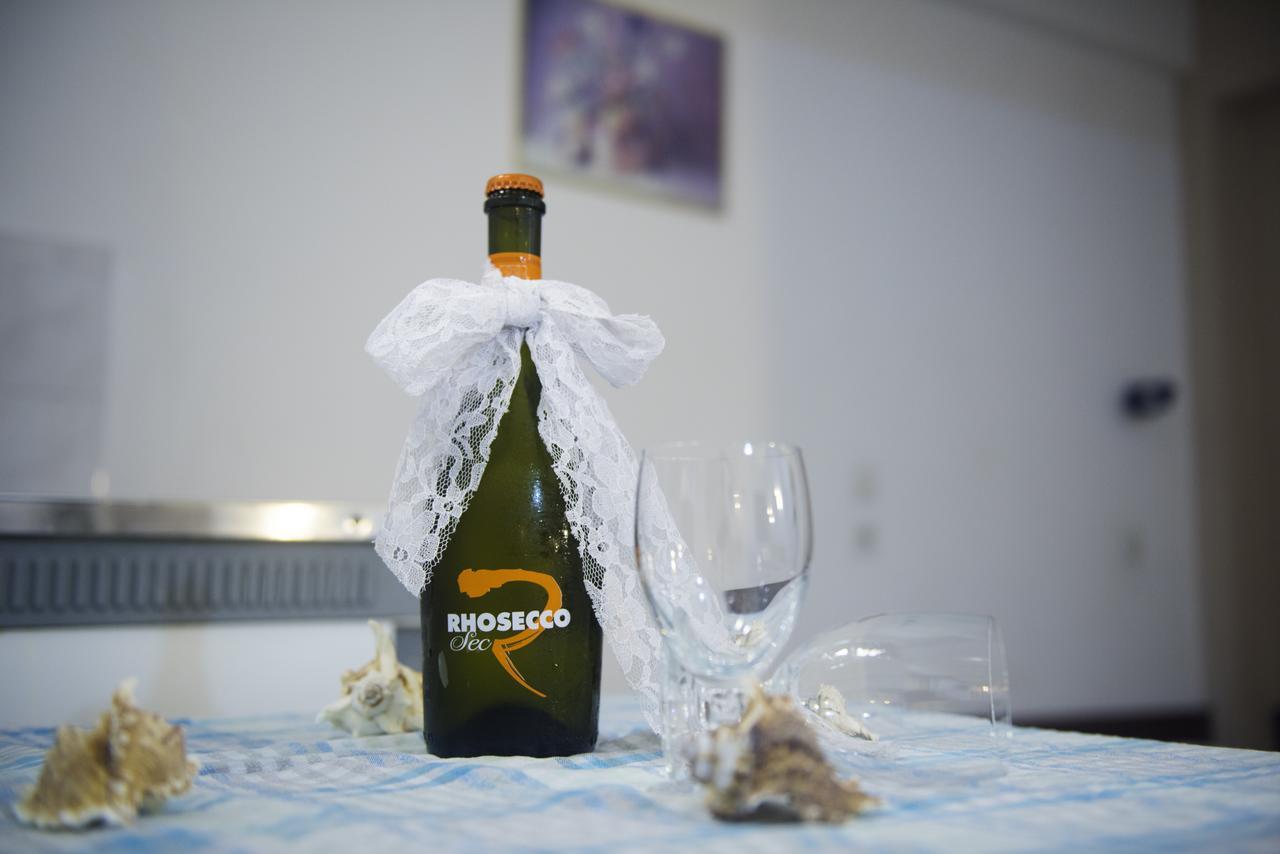 Antonios Hotel ファリラキ エクステリア 写真